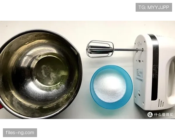 马琳家冰箱里塞满蛋白粉,饮料只喝电解质水,连娃的零食都换成无糖的了 马琳家冰箱里塞满蛋白粉,饮料只喝电解质水,连娃的零食都换成无糖的了